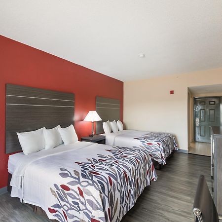 Red Roof Inn & Suites Austin East - Manor Extérieur photo