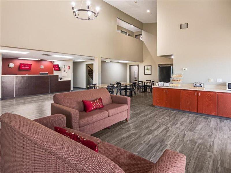 Red Roof Inn & Suites Austin East - Manor Extérieur photo