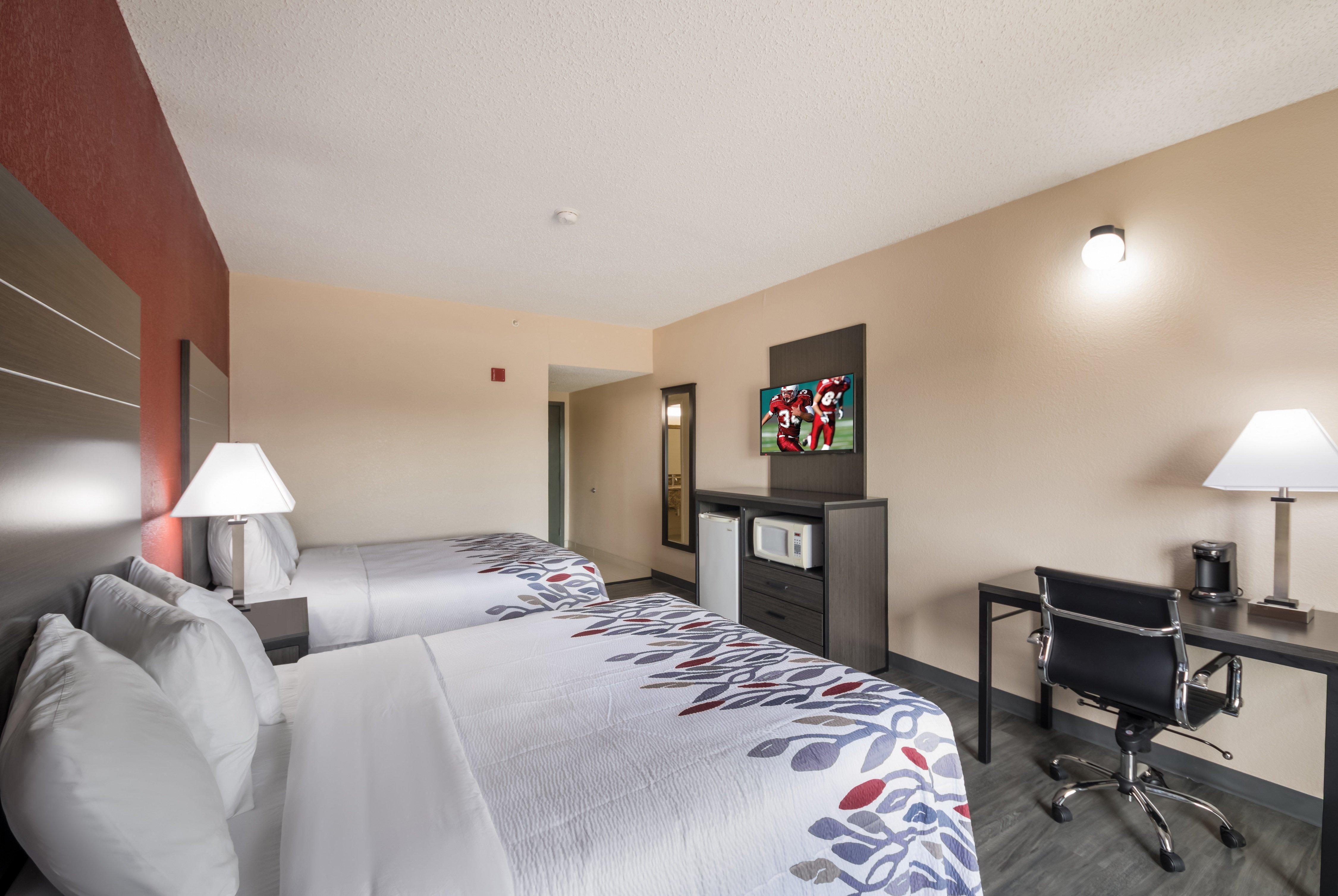 Red Roof Inn & Suites Austin East - Manor Extérieur photo