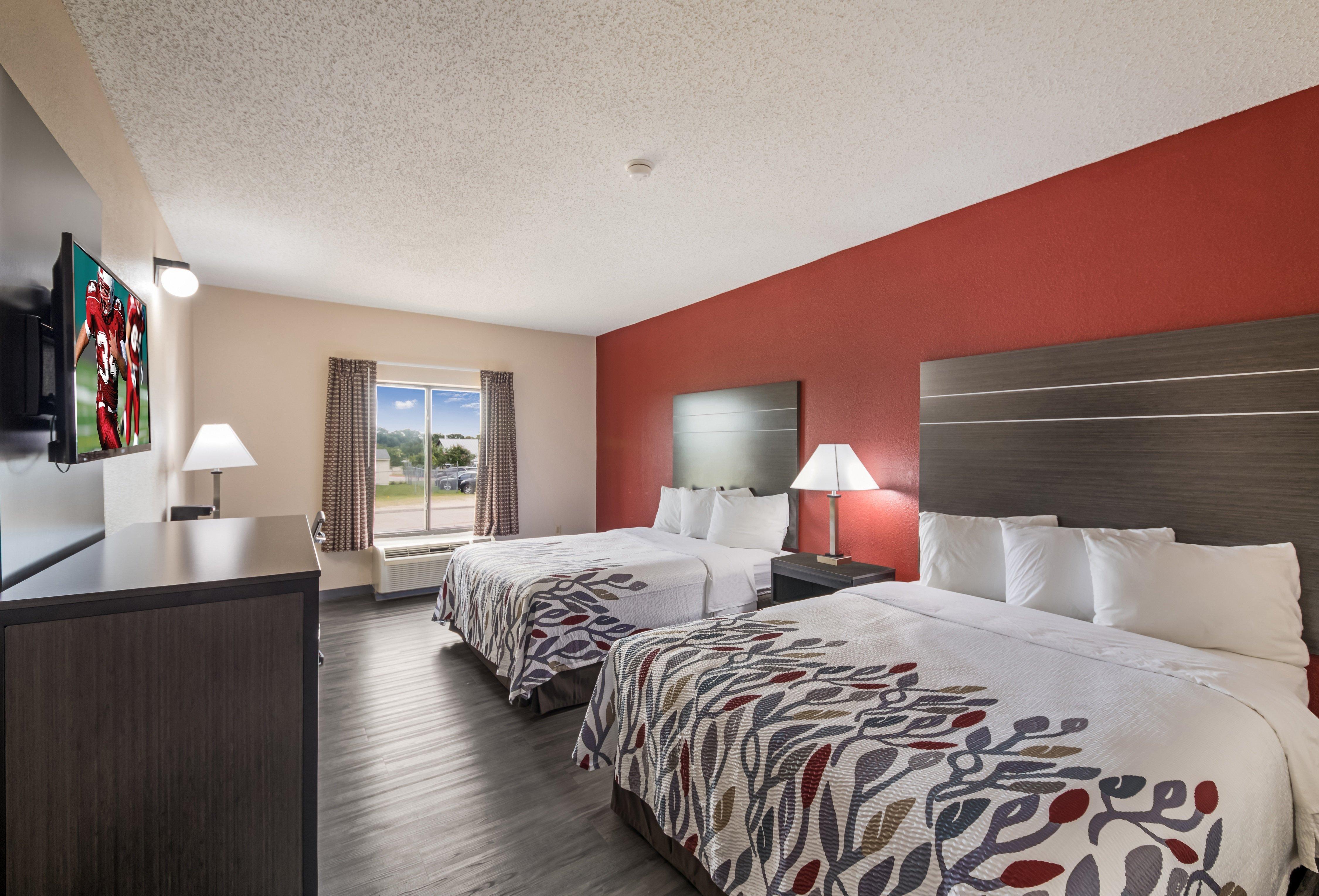 Red Roof Inn & Suites Austin East - Manor Extérieur photo