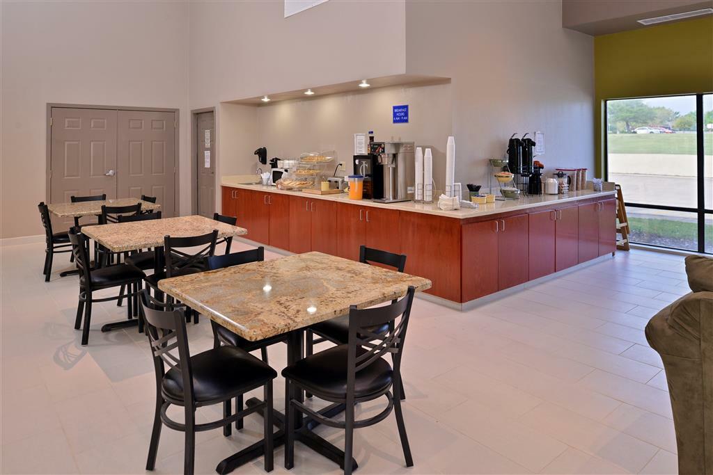 Red Roof Inn & Suites Austin East - Manor Restaurant photo