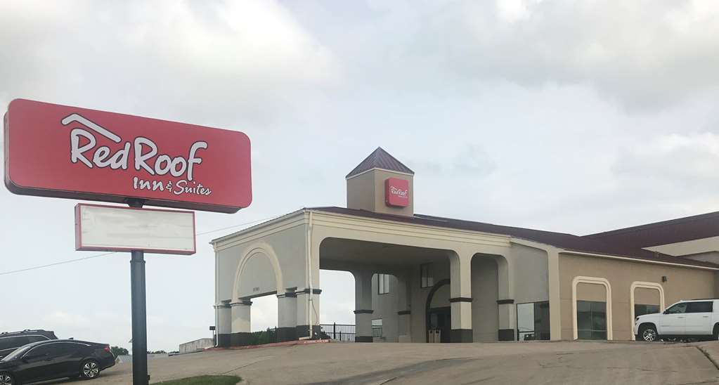 Red Roof Inn & Suites Austin East - Manor Extérieur photo